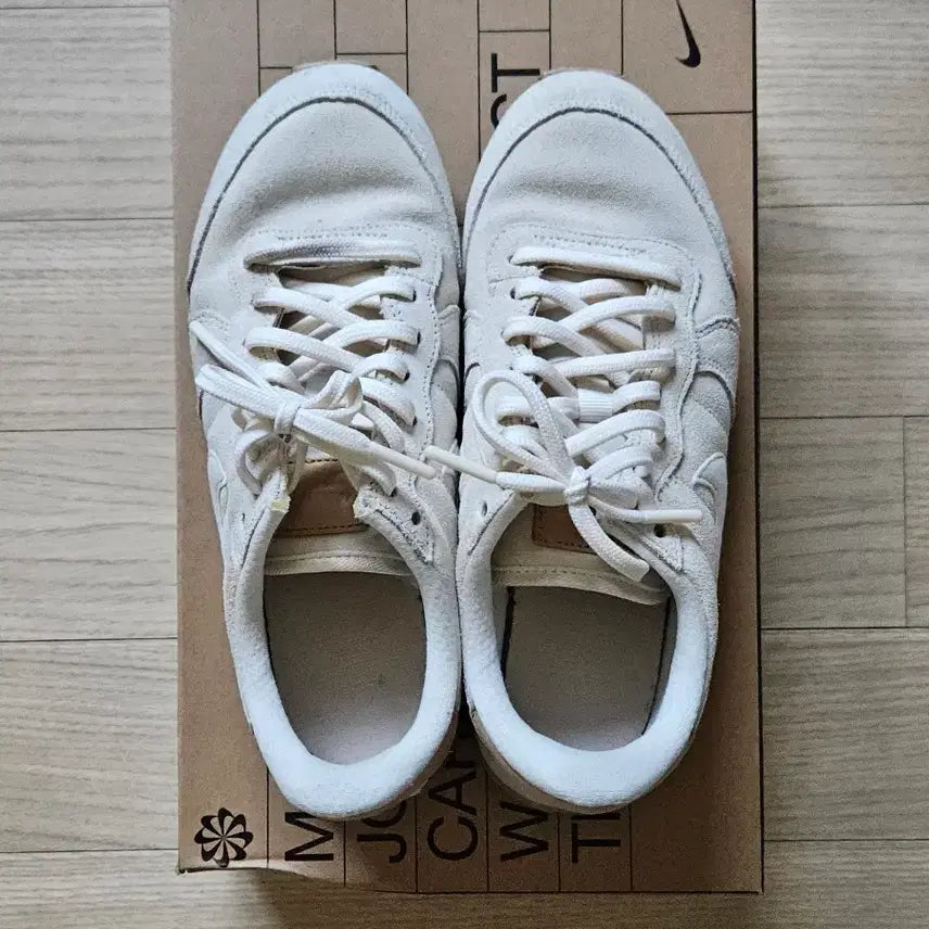[SOLD OUT] 나이키 운동화