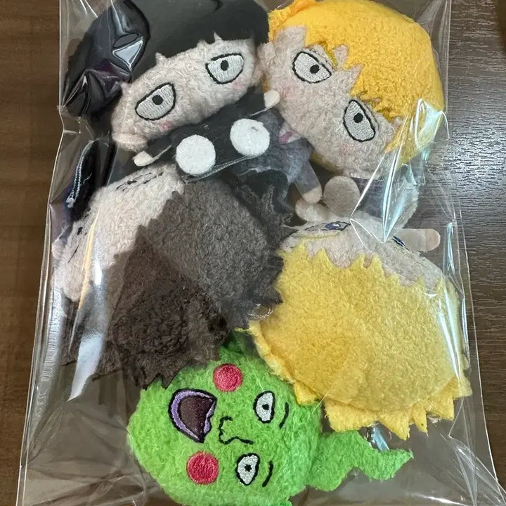 [SOLD OUT] (일괄) 모브사이코 100 인형 키링 배지