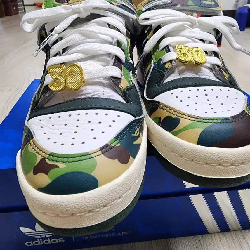 [BUNJANG] Adidas Forum BAPE Camo Sneakers / 아디다스 포럼 BAPE 카모 운동화 220