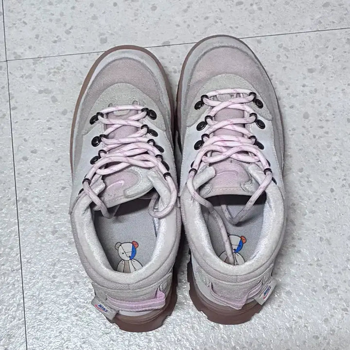 [SOLD OUT] 나이키트레킹화_오늘발송