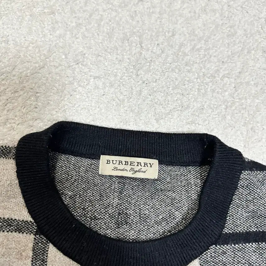 [BUNJANG] Burberry Check Pattern Knit Sweater (Black, L) / 버버리 체크 패턴 니트 블랙 L