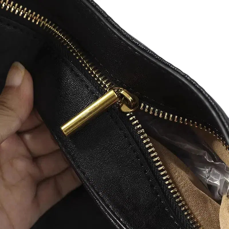 [BUNJANG] Grotto Shoulder Crossbag / 그로토 숄더 겸 크로스백