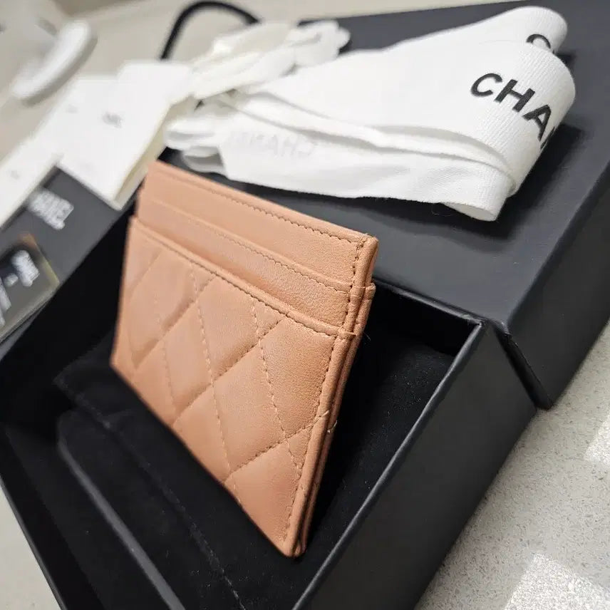 [BUNJANG] Chanel Quilted Card Wallet (Beige) / 샤넬 퀼팅 카드지갑 (베이지)