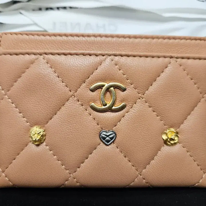 [BUNJANG] Chanel Quilted Card Wallet (Beige) / 샤넬 퀼팅 카드지갑 (베이지)