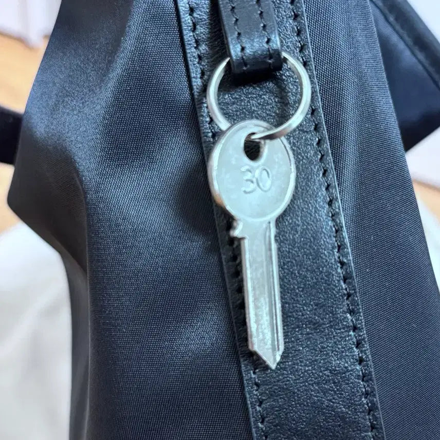 [BUNJANG] Urbanic 30 Nylon Laptop Bag / 얼바닉30 랩탑백