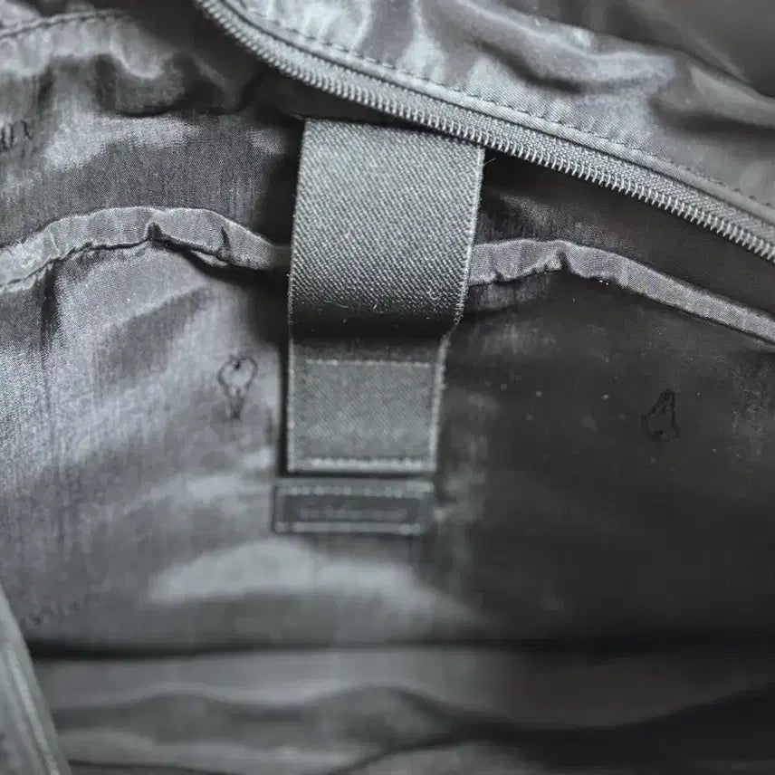[BUNJANG] Urbanic 30 Nylon Laptop Bag / 얼바닉30 랩탑백