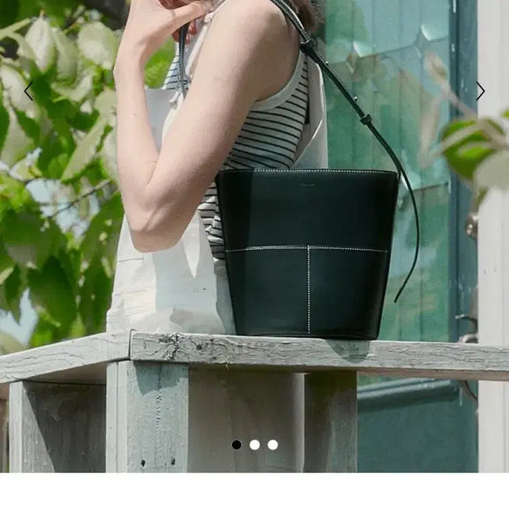 [BUNJANG] FOLNUA Mini Bottle Bag (Black) / FOLNUA MINI BOTTLE BAG 폴뉴아 바틀백 블랙