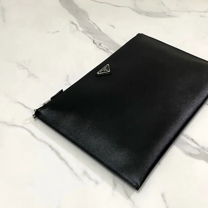 [BUNJANG] Prada Saffiano Leather Triangle Logo Clutch Bag Men&