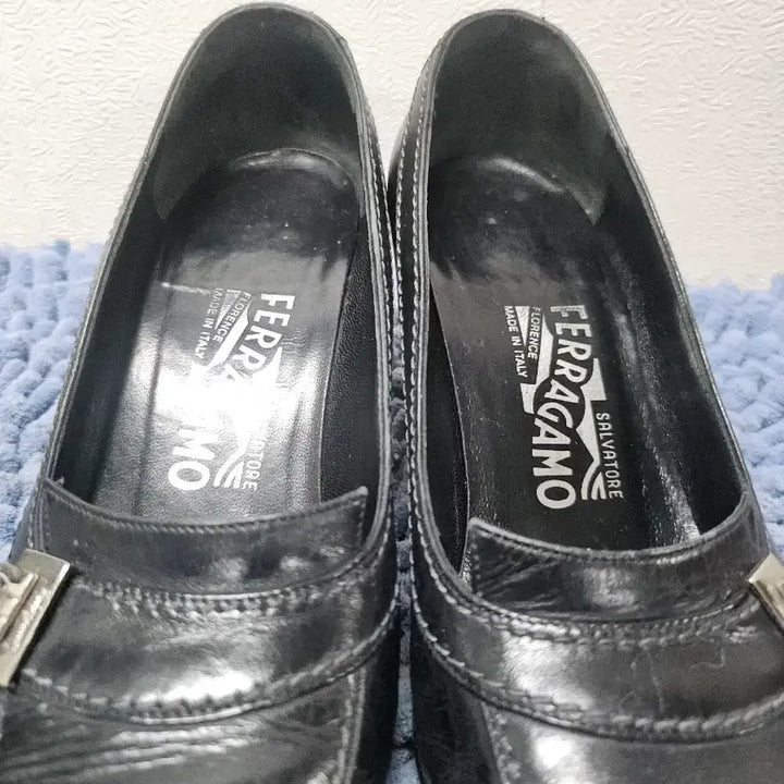 [BUNJANG] Salvatore Ferragamo Black Loafers Pumps Size 5 (225) / 페라가모 블랙 로퍼 펌프스  5  굽7