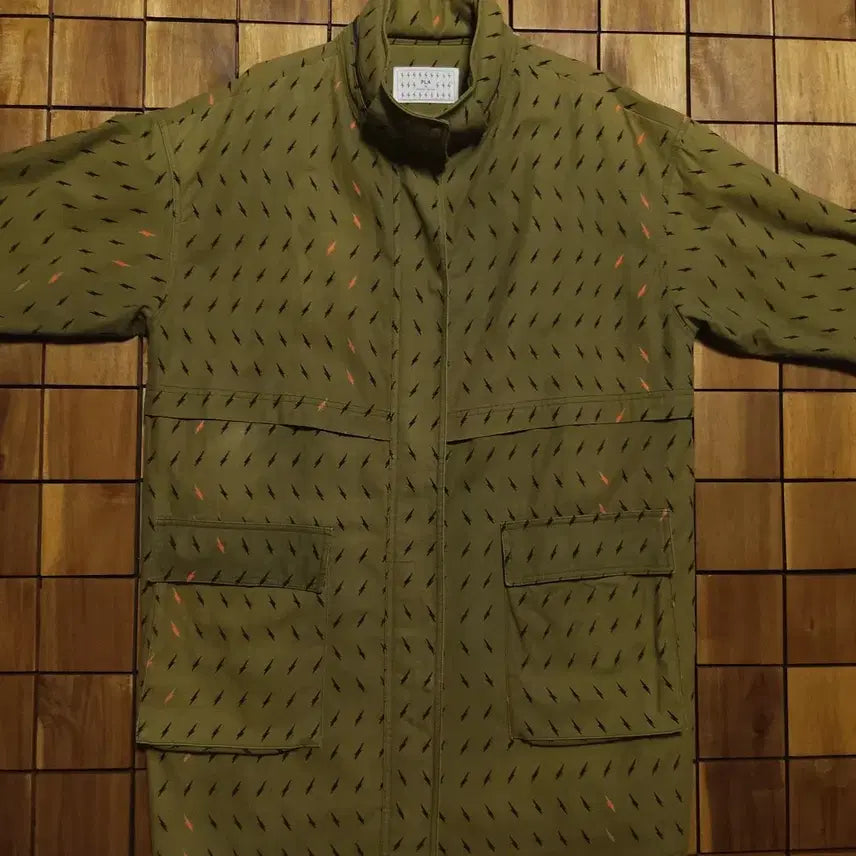 [BUNJANG] Plastic Island Oversized Thunder Jacket / 오버핏 플라스틱아일랜드 썬더 자켓