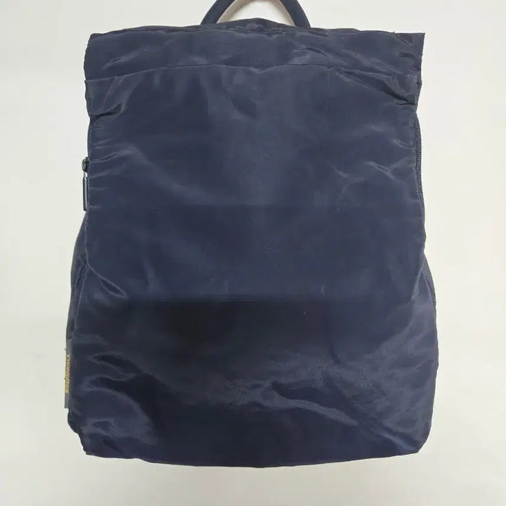 [BUNJANG] Mandarina Duck Navy Backpack / 만다리나덕 네이비색  백팩
