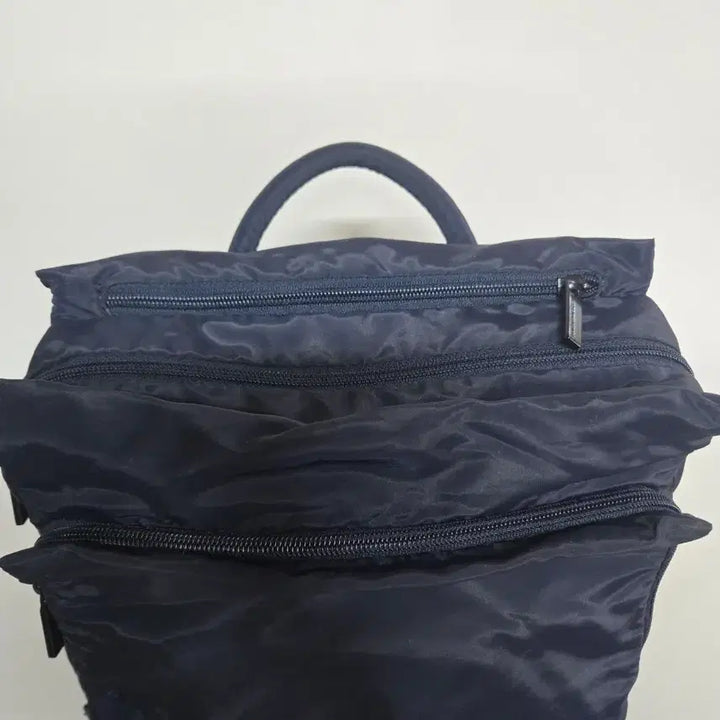 [BUNJANG] Mandarina Duck Navy Backpack / 만다리나덕 네이비색  백팩