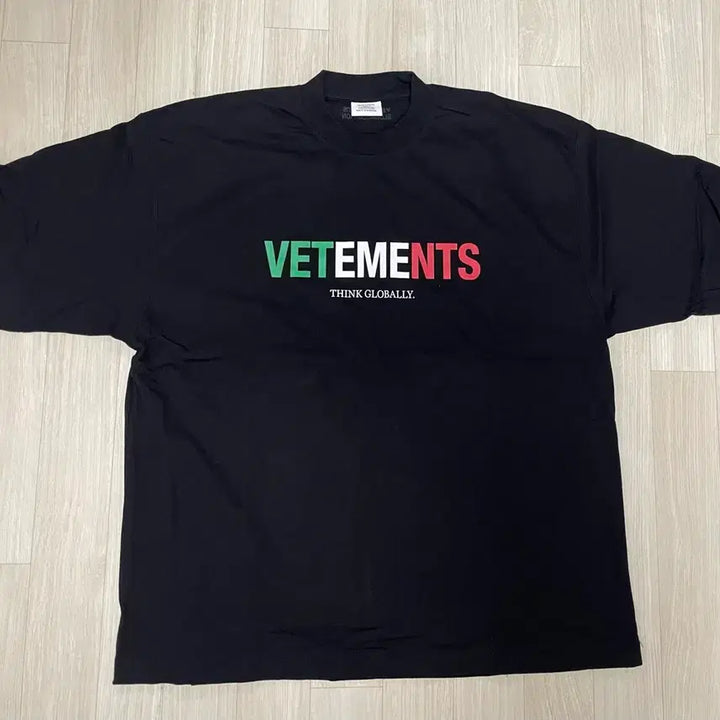 [BUNJANG] VETEMENTS Logo T-shirt Black XS / 베트멍 로고 반팔 이태리 블랙 XS (오버핏L)