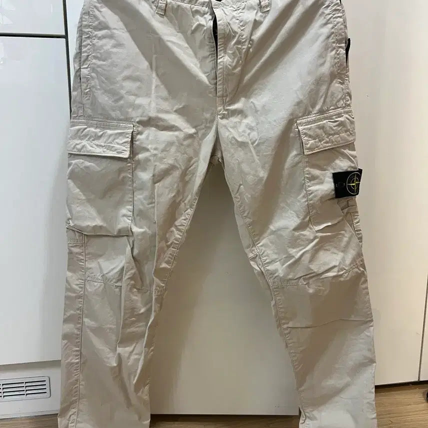 [BUNJANG] Stone Island Beige Cargo Pants (Size 33-34) / 24fw 스톤아일랜드 베이지 카고팬츠 33-34 (새상품급)
