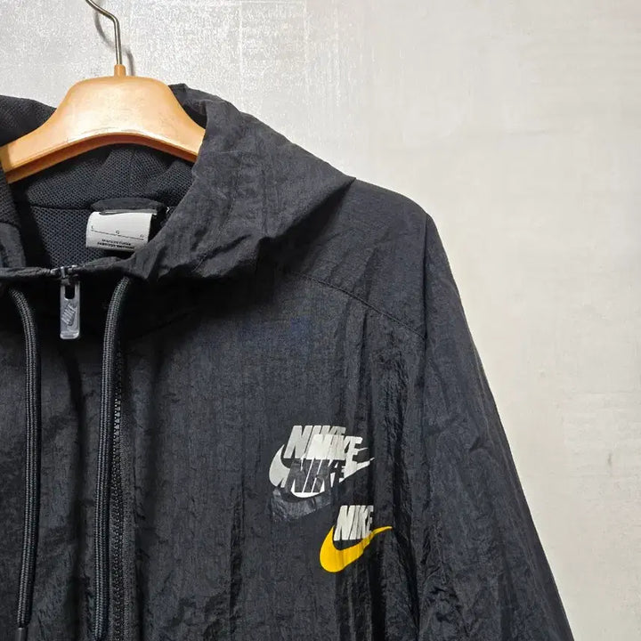 [BUNJANG] Nike Multi Swoosh Hooded Windbreaker Jacket - L / 나이키 멀티 스우시 후드 바람막이 L