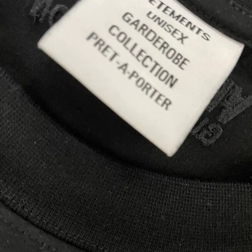 [BUNJANG] VETEMENTS Logo Black T-shirt / 베트멍 로고 반팔 미국 블랙 XS (오버핏L)