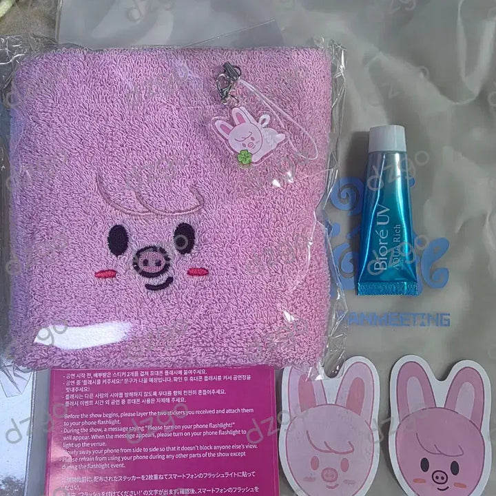 [BUNJANG] Stray Kids 6th Fanmeeting Gift Set - Dwaekki / StrayKids 6TH 팬미팅 기프트 세트 - 돼끼