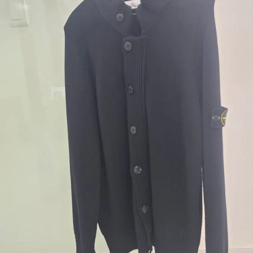 [SOLD OUT] 스톤아일랜드 니트 가디건