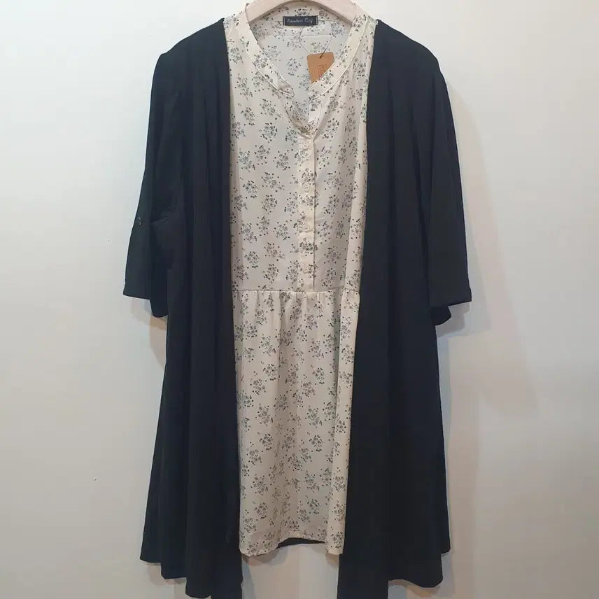 [BUNJANG] Mori Floral Layered Blouse / 모리 잔꽃 레이어드 블라우스 *사이즈낙낙