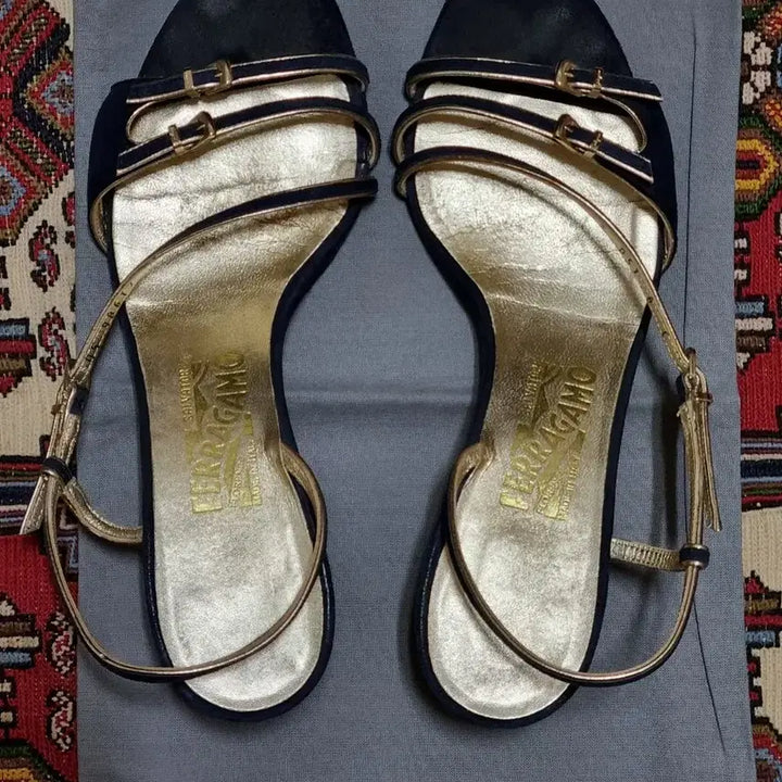 [BUNJANG] Ferragamo Navy Suede Strap Sandals / 정품 페라가모 네이비 스트랩힐 명품샌들, 245mm/38 (상태아주좋음)