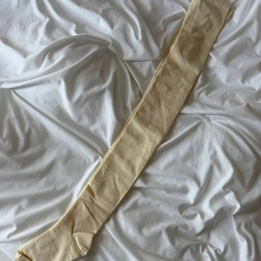 [BUNJANG] 10-Part Tights Cream, Beige / 새상품 :) 10부 타이즈 크림, 베이지