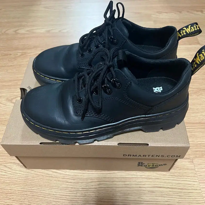 [BUNJANG] Dr. Martens Leader Wyoming Black Boots / 닥터마틴 리더 와이오밍 250 블랙 닥마 27104001