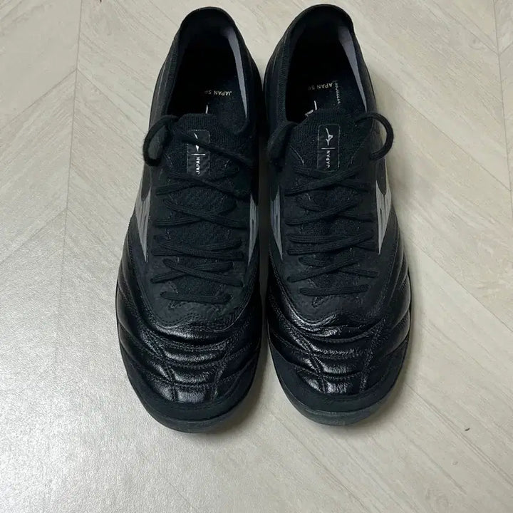 [SOLD OUT] 미즈노 모렐리아 네오 살라 베타 jp 250mm