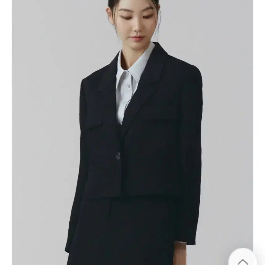[SOLD OUT] [새상품] 잇미샤 수트 셋업(크롭jk+H라인 sk)