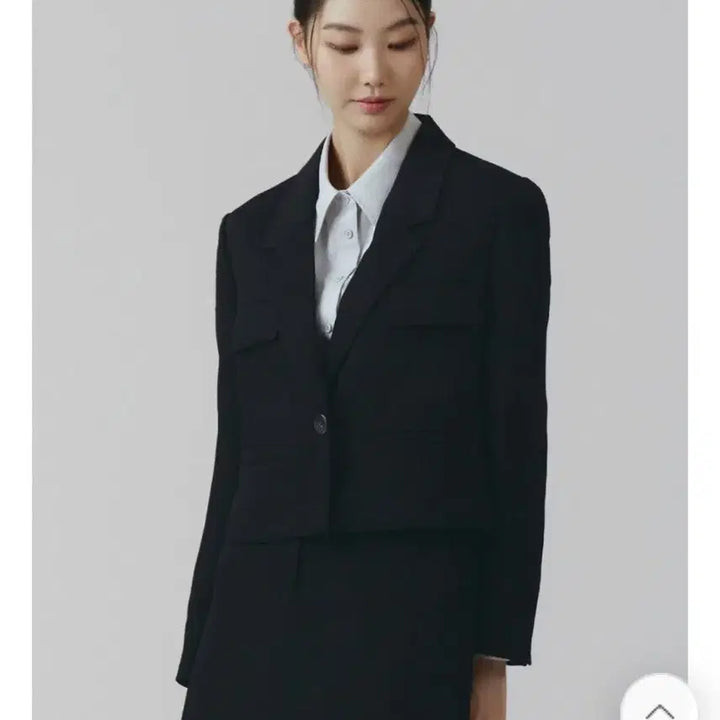[SOLD OUT] [새상품] 잇미샤 수트 셋업(크롭jk+H라인 sk)