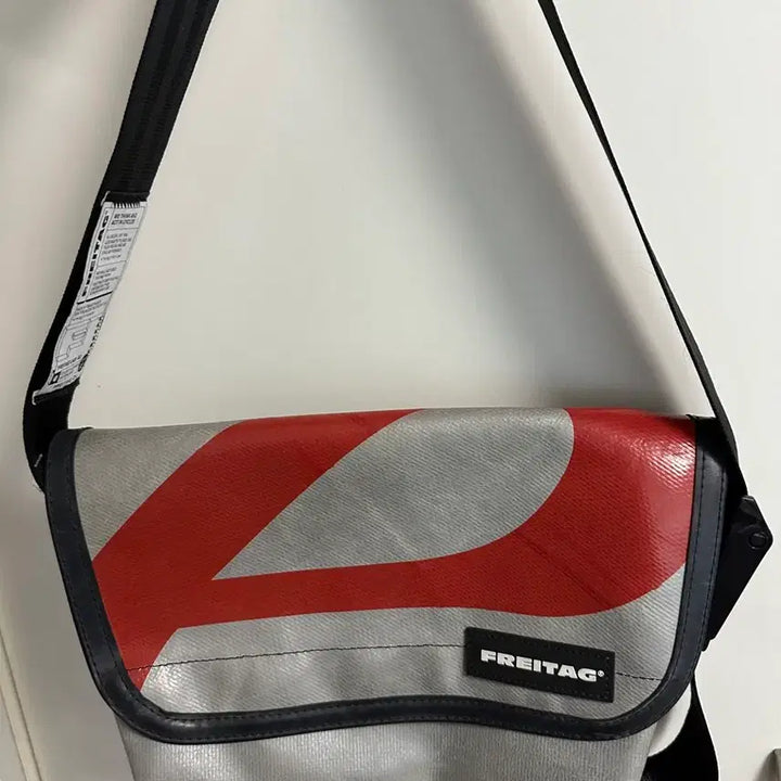 [BUNJANG] Freitag Hawaii Five O Messenger Bag F41 / 프라이탁 하와이파이브오 메신저백 F41 Hawaii Five O
