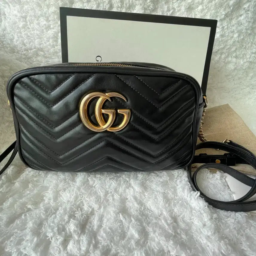 [BUNJANG] Gucci Marmont Black Chain Bag / 구찌 마몬트 블랙 체인백