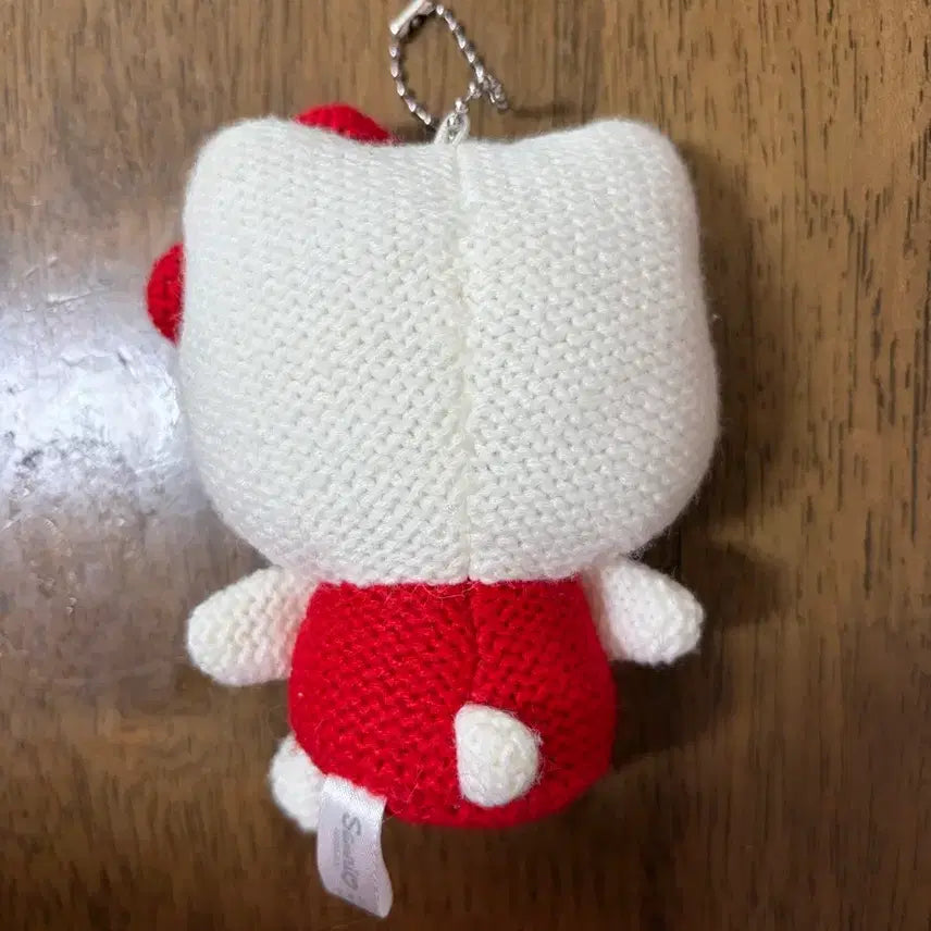 [BUNJANG] Sanrio Hello Kitty Knitted Mascot / 산리오 뜨개 헬로키티 마스코트