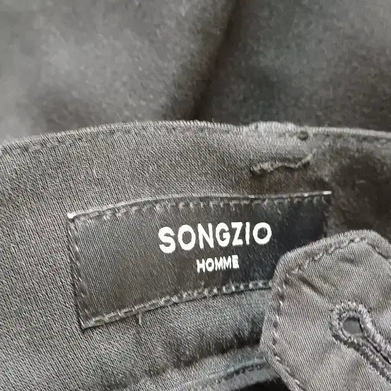 [BUNJANG] Songzio Homme Jogger Slacks (32-34) / (미착용) 송지오옴므 조거 슬래스 86 (32~34)