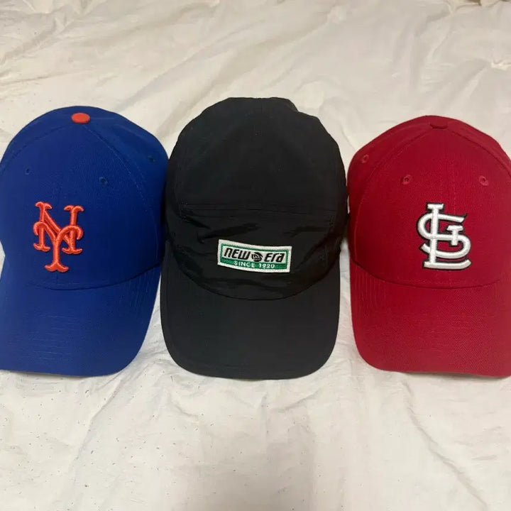 [SOLD OUT] 뉴에라정품 모자 3종 일괄판매