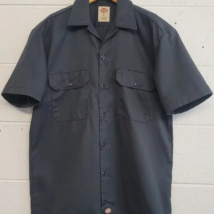 [BUNJANG] Dickies Unisex Oversized Short Sleeve Work Shirt / 디키즈(DicKies.남여공용) 오버핏 반팔 워크셔츠 판매