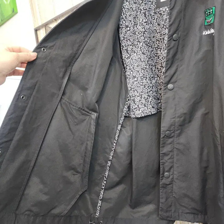 [BUNJANG] Keith Haring Dark Gray Jacket / 키스해링 다크그레이 자켓 110사이즈 간절기용