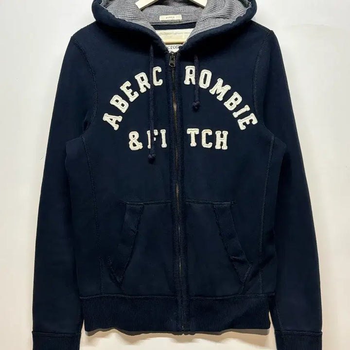 [BUNJANG] Abercrombie Muscle Fit Navy Hooded Zip-Up / 아베크롬비 머슬핏 네이비 후드 집업