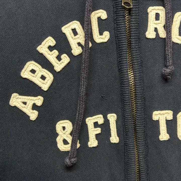 [BUNJANG] Abercrombie Muscle Fit Navy Hooded Zip-Up / 아베크롬비 머슬핏 네이비 후드 집업