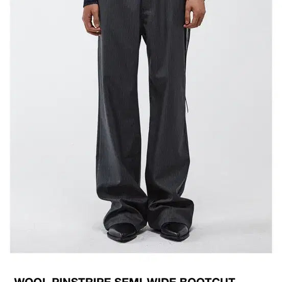 [BUNJANG] Allenne Pinstripe Bootcut Slacks Gray / 알렌느 핀스트라이프 부츠컷 슬랙스 그레이 2