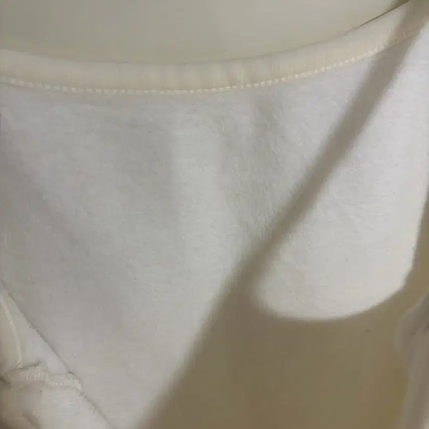 [BUNJANG] Ivory Fleece Lined Tank Top / 아이보리 융기모 나시