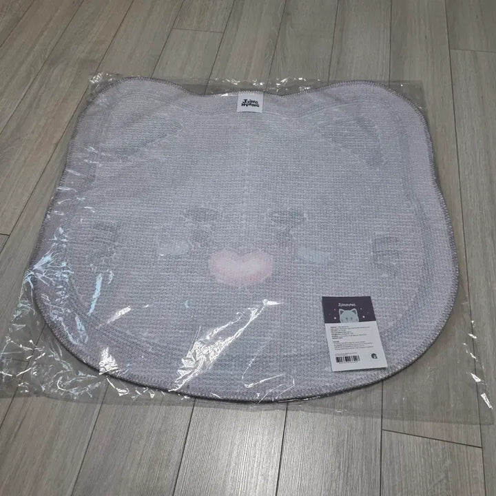 [BUNJANG] Onew Pop-Up Zzink-Meok Rug / 온유 팝업 찡먹 러그