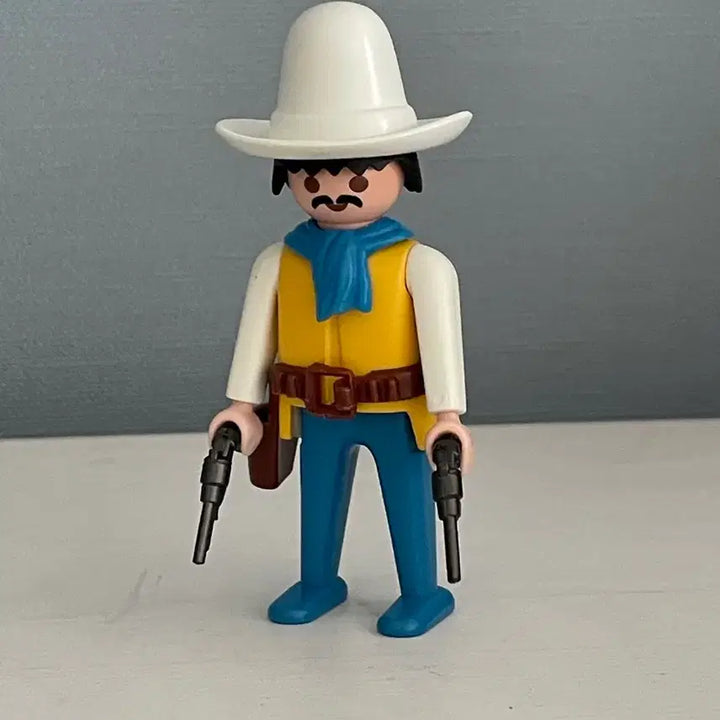 [BUNJANG] Playmobil Cowboy Figure / 중고 플레이모빌 콧수염 카우보이