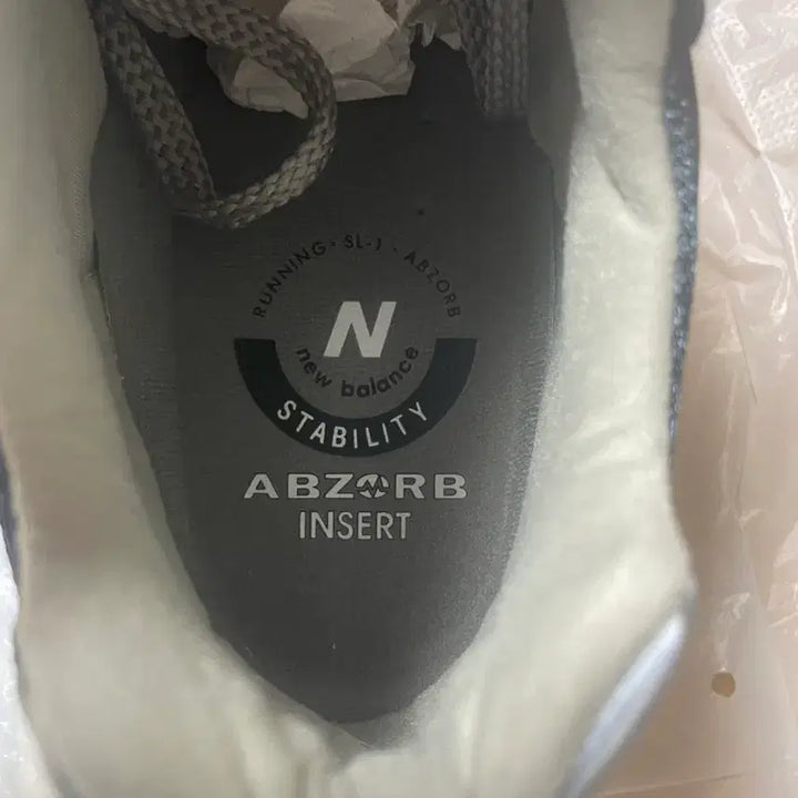 [BUNJANG] New Balance 991 Navy Sneakers / 뉴발란스 991 네이비 270mm