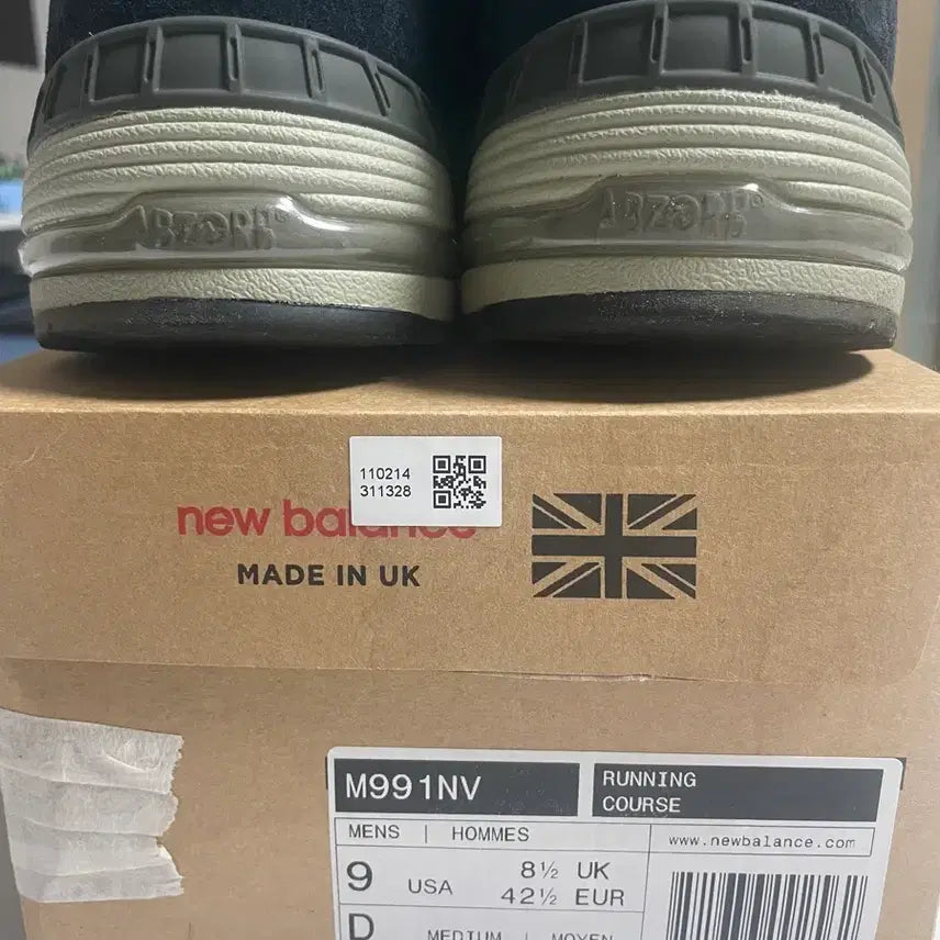[BUNJANG] New Balance 991 Navy Sneakers / 뉴발란스 991 네이비 270mm