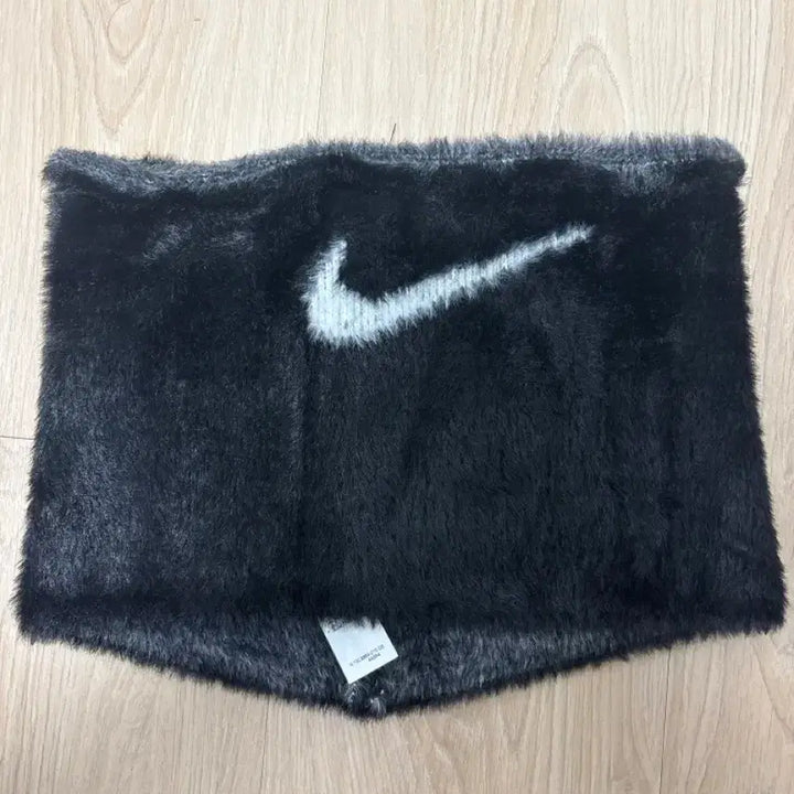 [BUNJANG] Nike Fur Neck Warmer / 나이키 퍼 넥워머 블랙 방한용