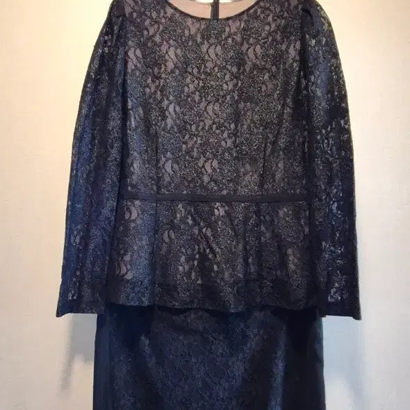 [BUNJANG] Arthe Lace Two-Piece Suit Set / 백화점 아르테 레이스 투피스 정장 세트