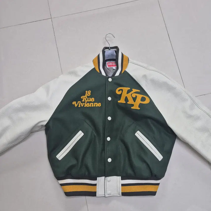 [SOLD OUT] Kenzo - 겐조 x 베르디 바시티 자켓 다크 카키