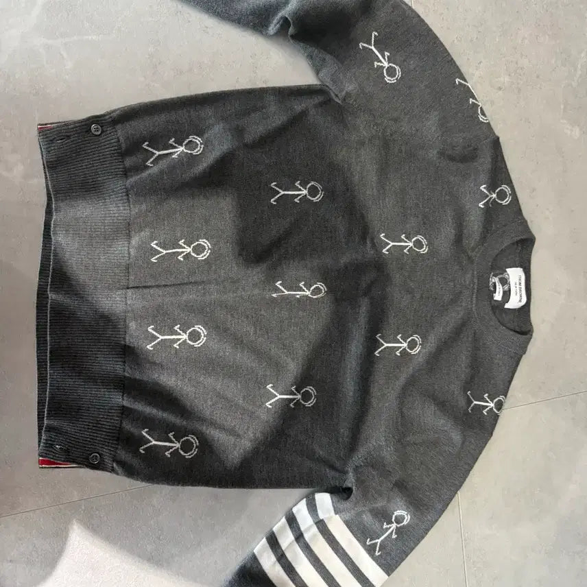 [BUNJANG] Thom Browne Stickman Knit Pullover Gray / 톰브라운 스틱맨 니트 풀오버 회색