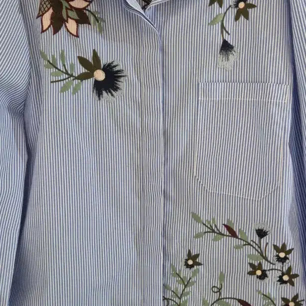 [BUNJANG] ZARA Striped Embroidered Shirt / 자라 스트라이프 자수 셔츠