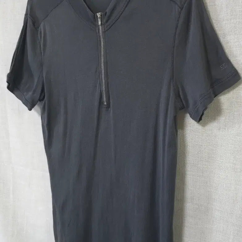[BUNJANG] CP Company Muscle Fit Half-Zip T-Shirt / CP컴퍼니 정품 근육남 반팔 티셔츠 여름 씨피 킴퍼니 100